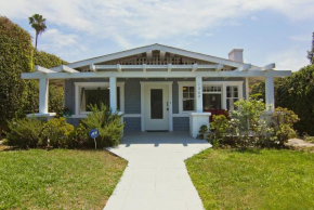 Hollywood's Garden Paradise at World Artists Living